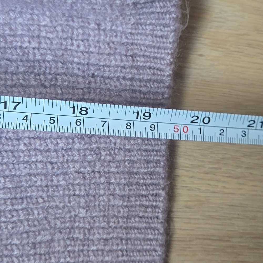 NWT Lavender Hooded Knit Cape One Size - Picture 8 of 8